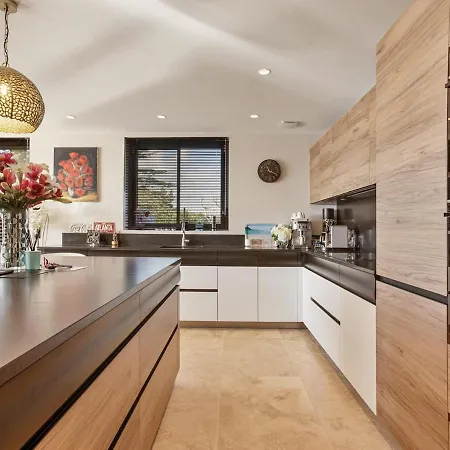 350m2 - Vue - Piscine - Clim - Parking Sainte-Maxime