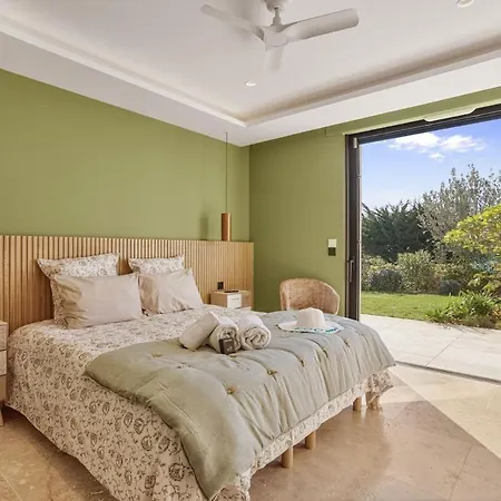 Villa 350m2 - Vue - Piscine - Clim - Parking Sainte-Maxime