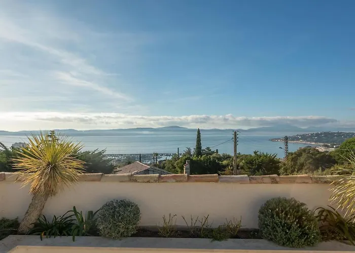 350m2 - Vue - Piscine - Clim - Parking Villa