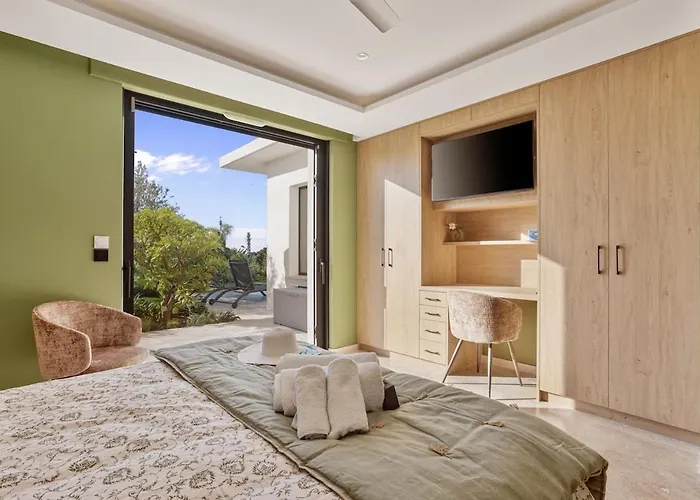 350m2 - Vue - Piscine - Clim - Parking Villa *