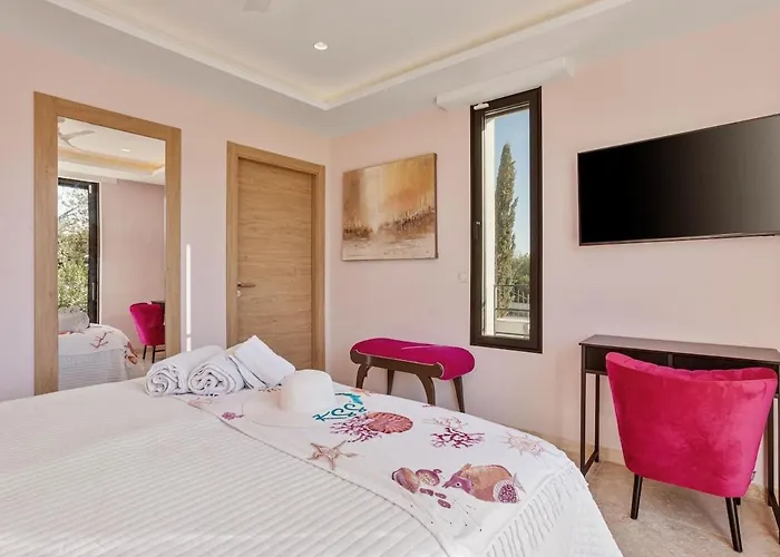 Βίλα 350m2 - Vue - Piscine - Clim - Parking